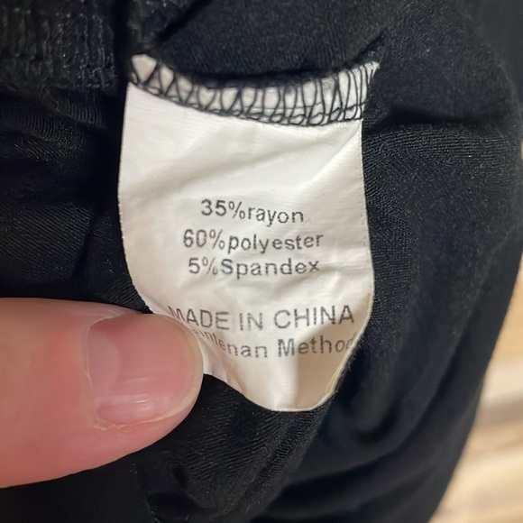 Anrabess size XXL Black Short Sleeve Romper with Pockets and Draw String Waist - Picture 7 of 10